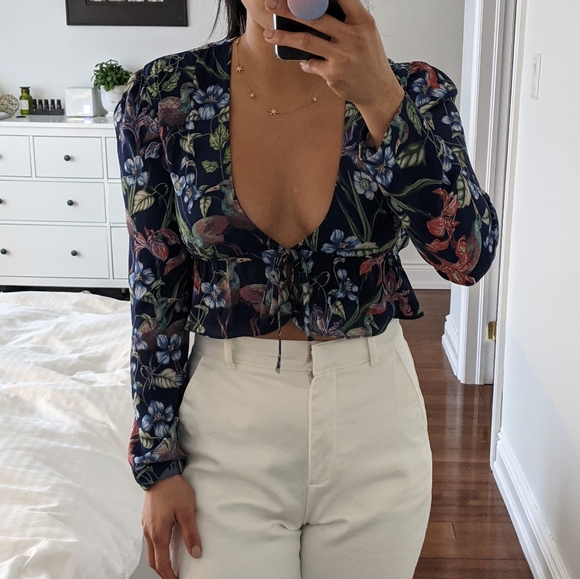 Sunday Best Kimberly Blouse - Picture 1 of 2